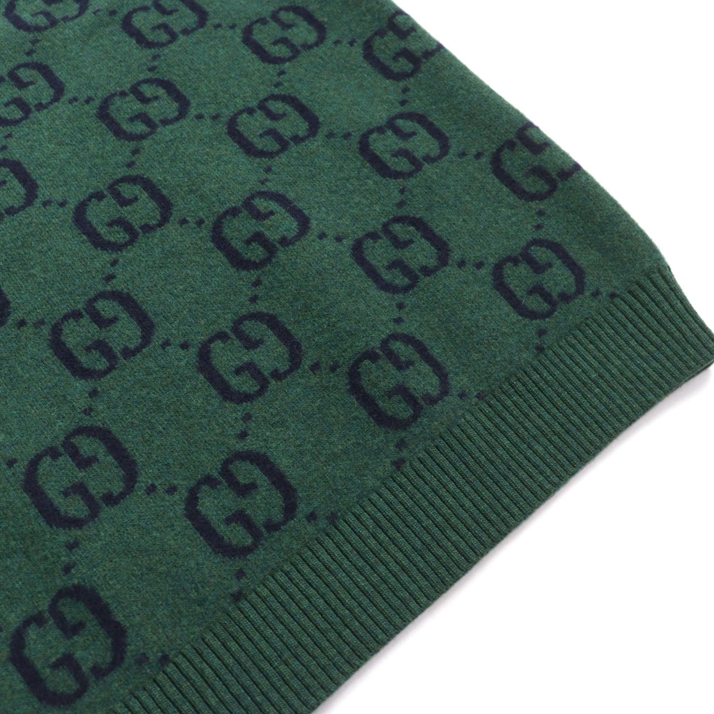 GUCCI knit 678942 Main: 100% wool, part: 94% wool, part: 5% nylon, part: 1% polyurethane Green type All-over pattern mens M