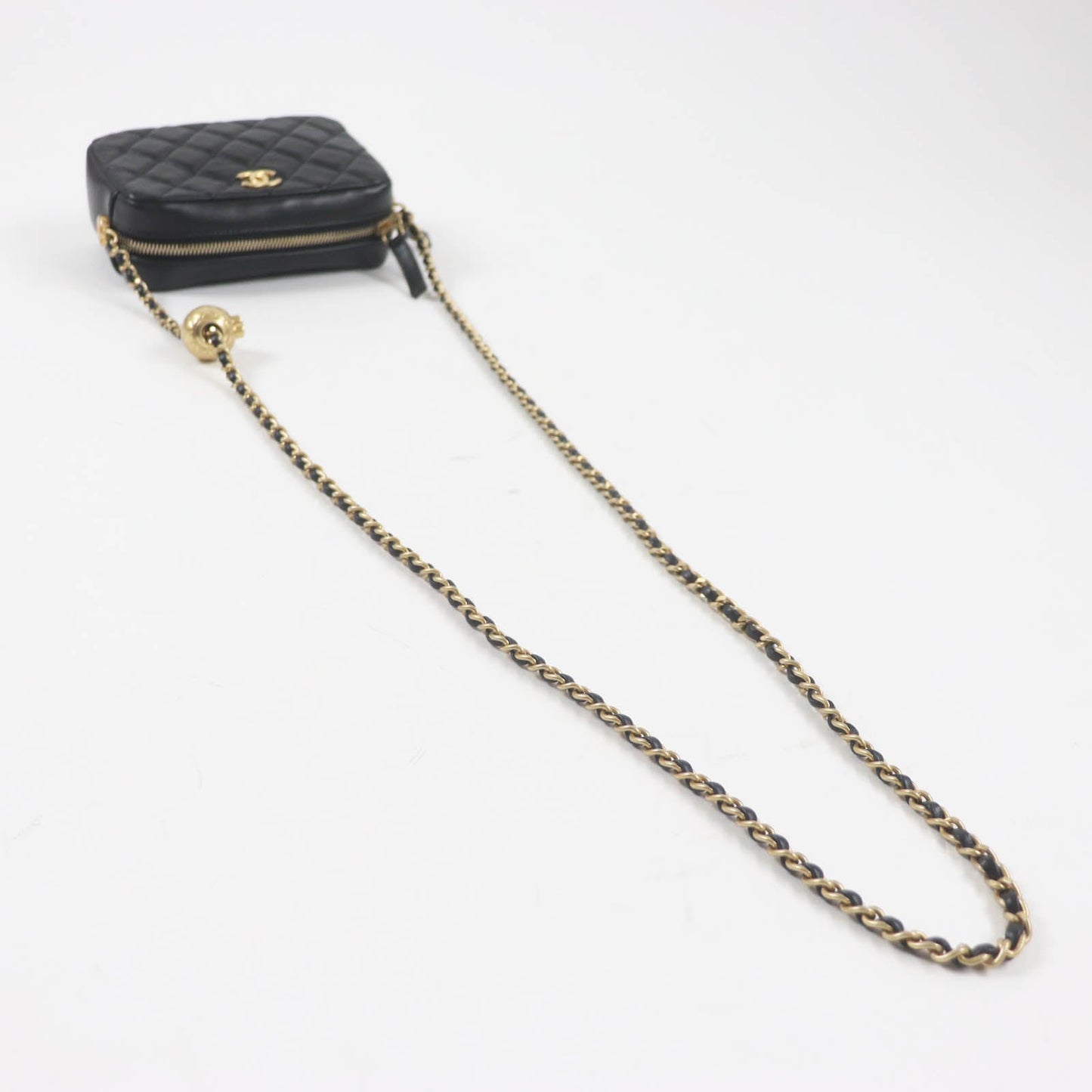 CHANEL Shoulder Bag AS3258 lambskin black Matrasse