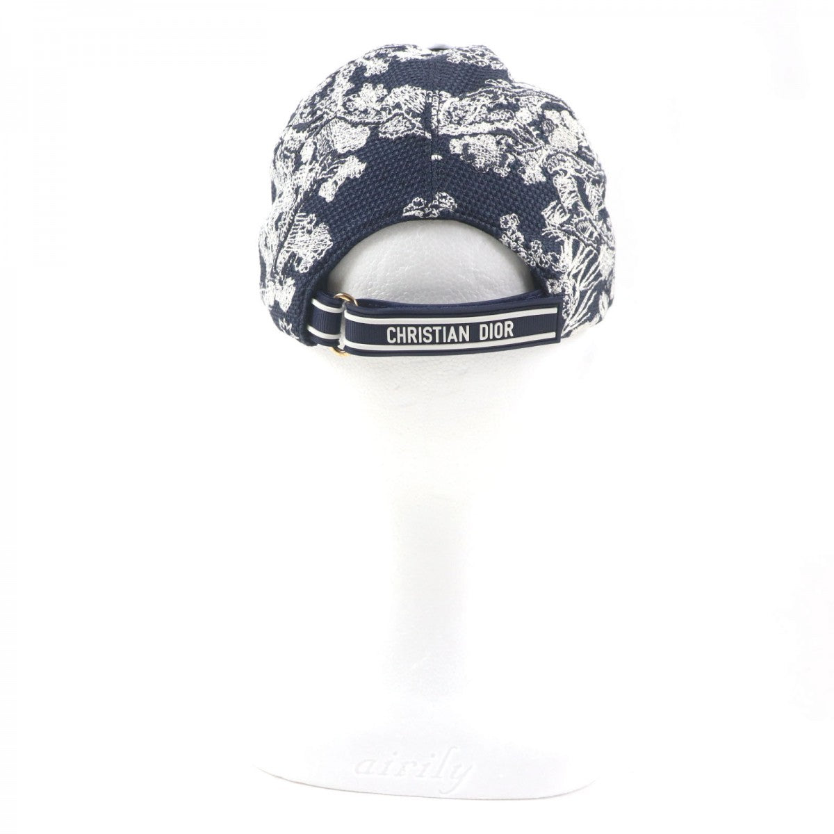Christian Dior cap 24TJV922X134 Outer: 90% cotton, Outer: 10% polyethylene, Lining: 100% cotton, Part: 90% cotton, Part: 10% polyethylene White navy Toile du Jouy D-PLAYER Women