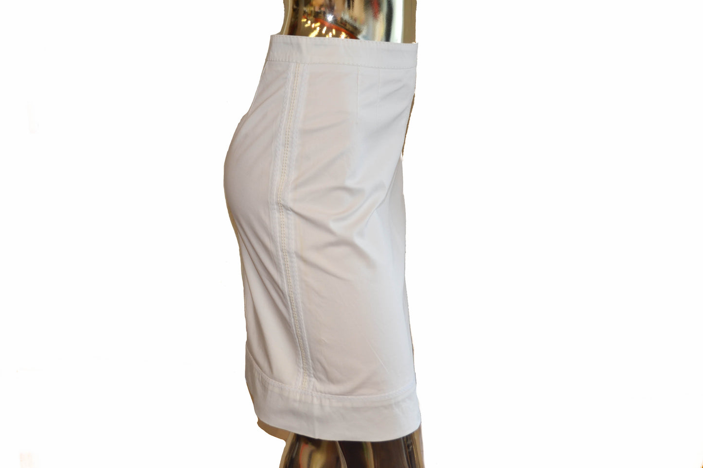 New Louis Vuitton Women's White Skirt Size 36