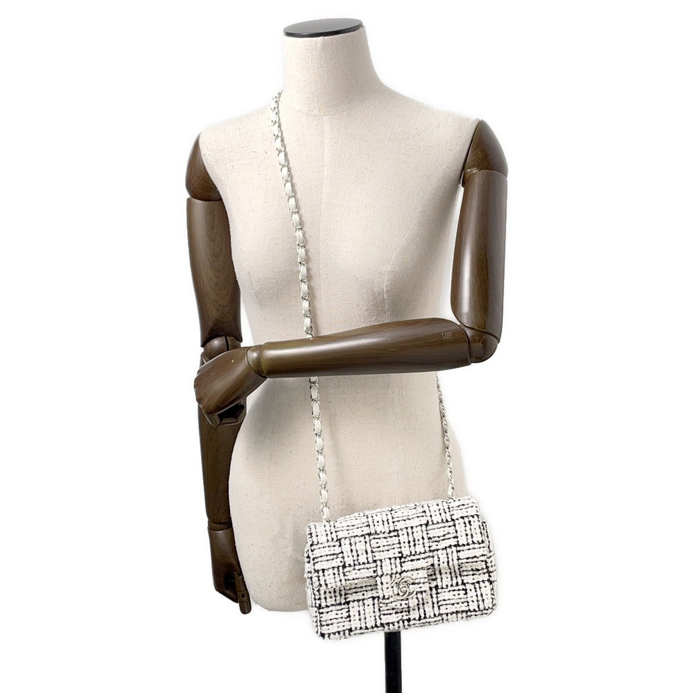 CHANEL Mini Matelasse ChainShoulder Bag White/BlackA69900 Tweed Sequins Leather