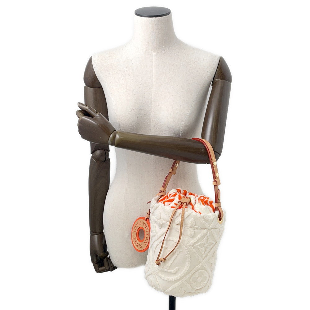 LOUIS VUITTON Bucket LV Vacation HereM25146 LV By the Pool Pile