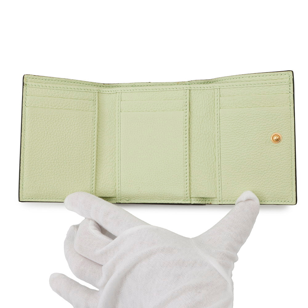 GUCCI embossed logo compact wallet Green731694 Leather