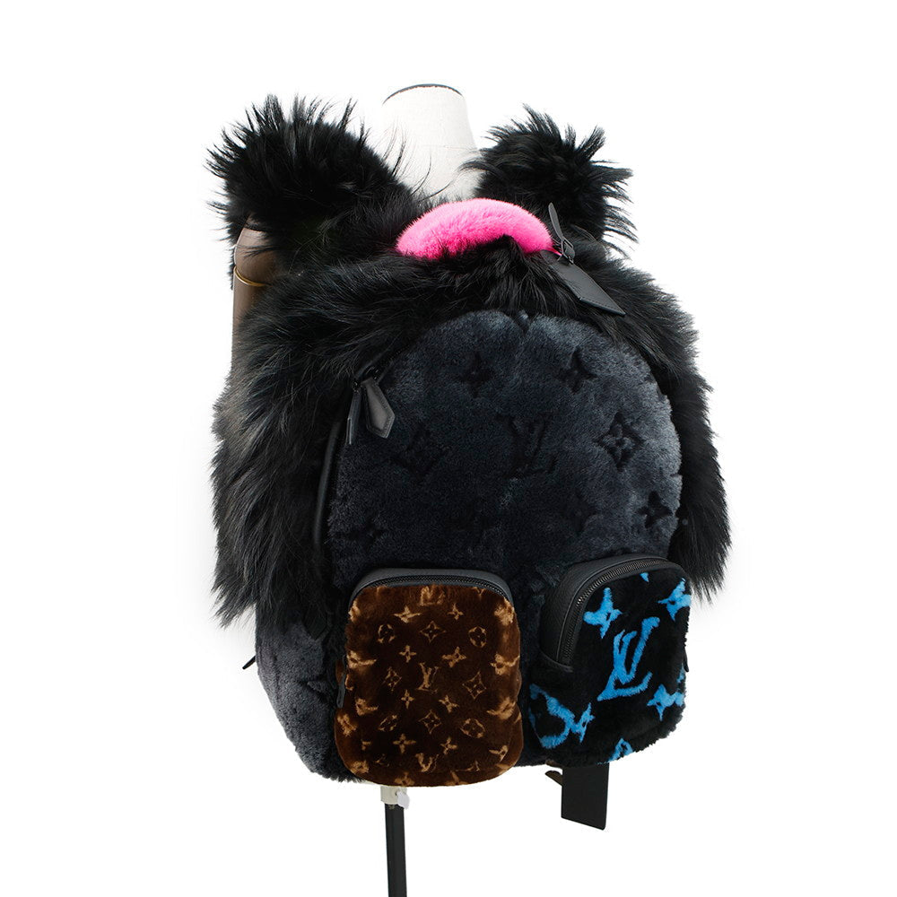 LOUIS VUITTON Automne Hiver 2020 Multi-Fur Backpack NoirM56852 Monogram Fur