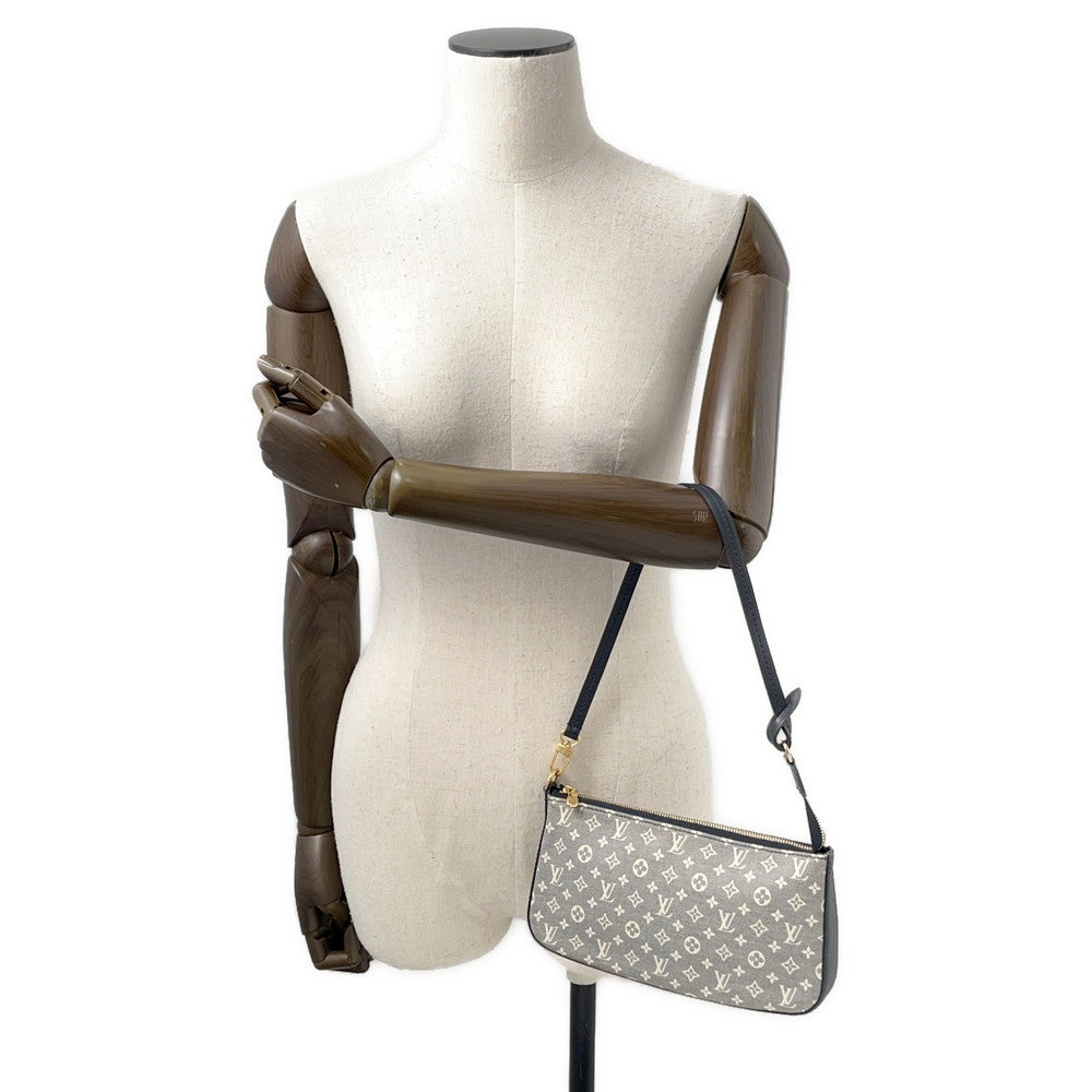 LOUIS VUITTON Pochette Accessory EncreM60479 Monogram Idylle