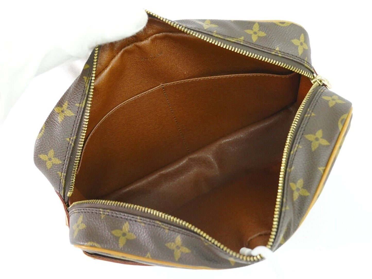 LOUIS VUITTON Compiegne 28 Clutch Bag