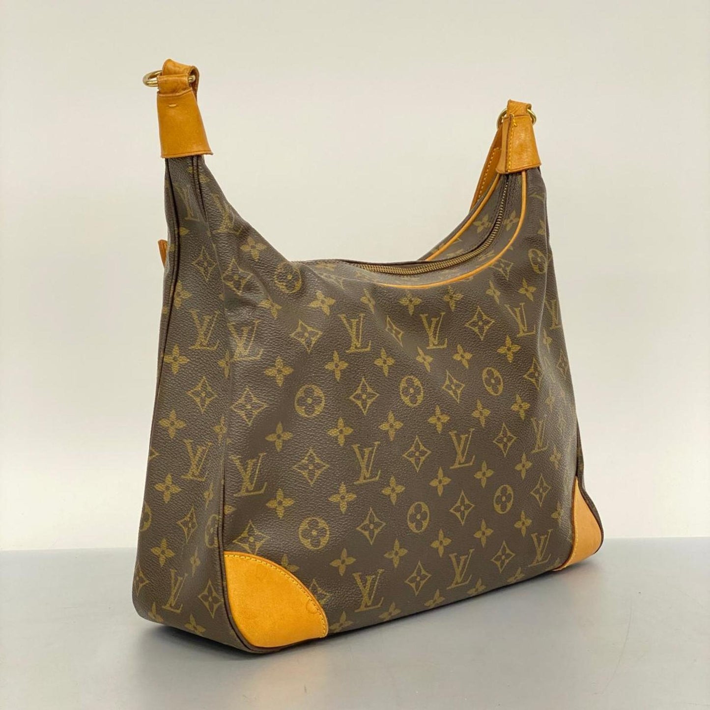 LOUIS VUITTON Boulogne Shoulder Bag