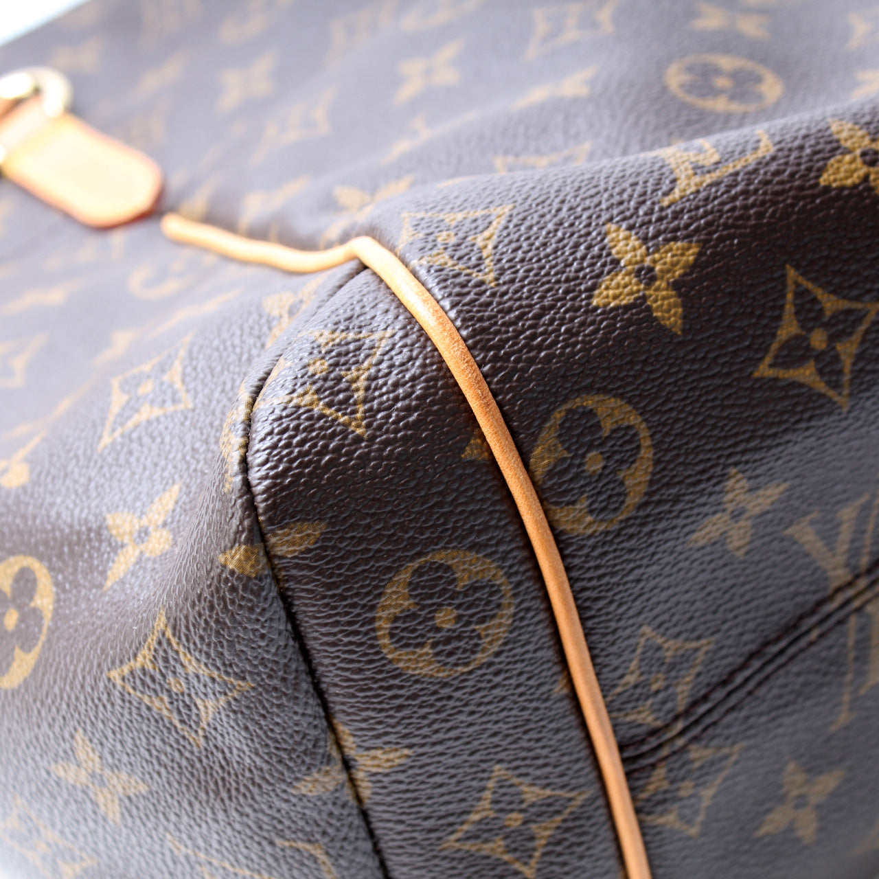 Louis Vuitton Totally MM Monogram