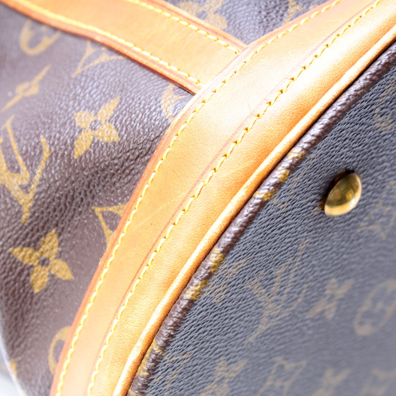 Louis Vuitton Bucket GM Monogram