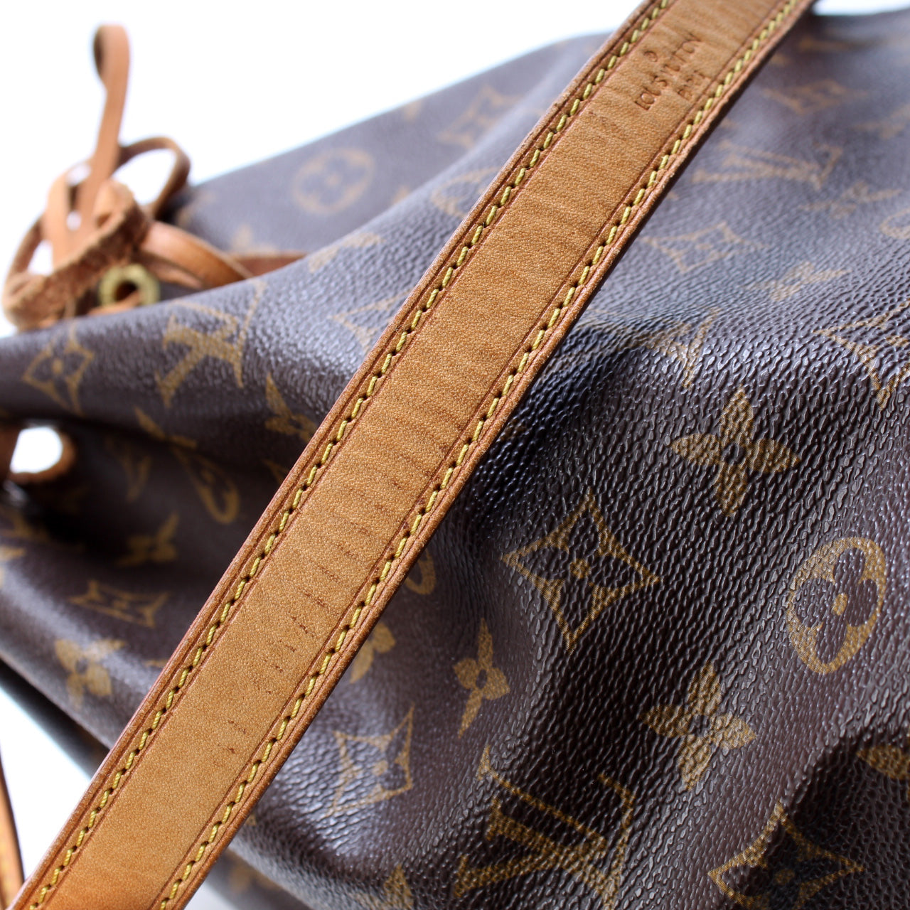 Louis Vuitton Noe Petit Vintage Monogram