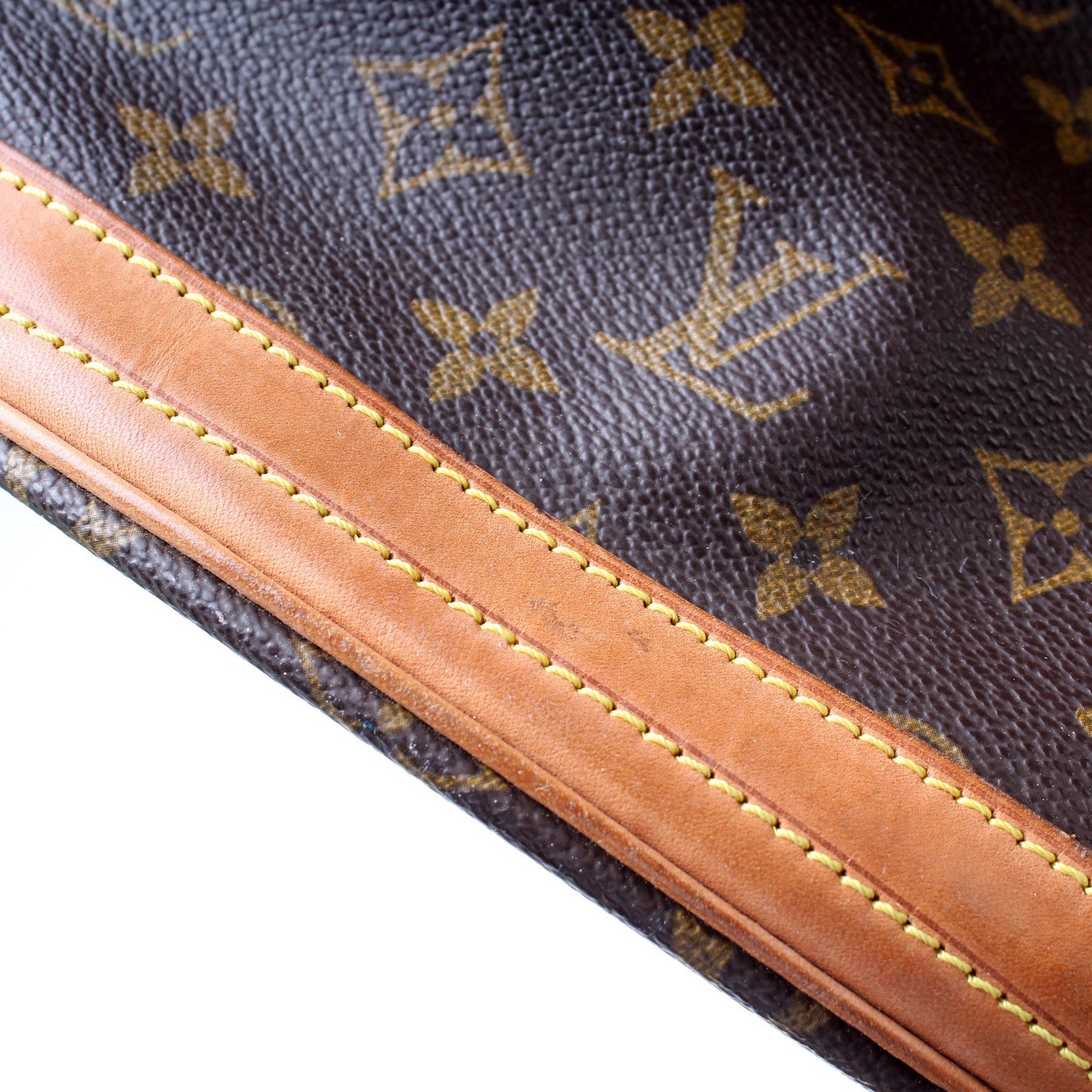 Louis Vuitton Petit Bucket Monogram
