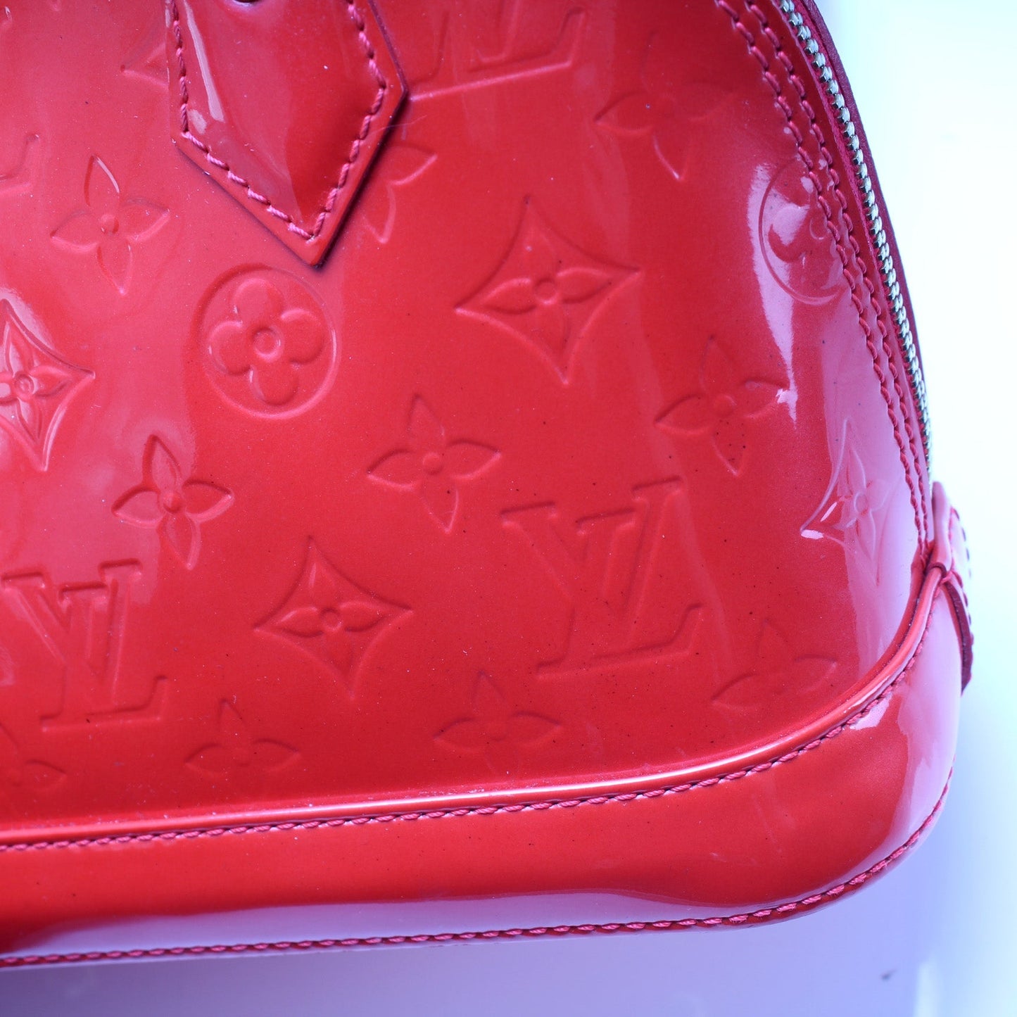 Louis Vuitton Alma BB Vernis