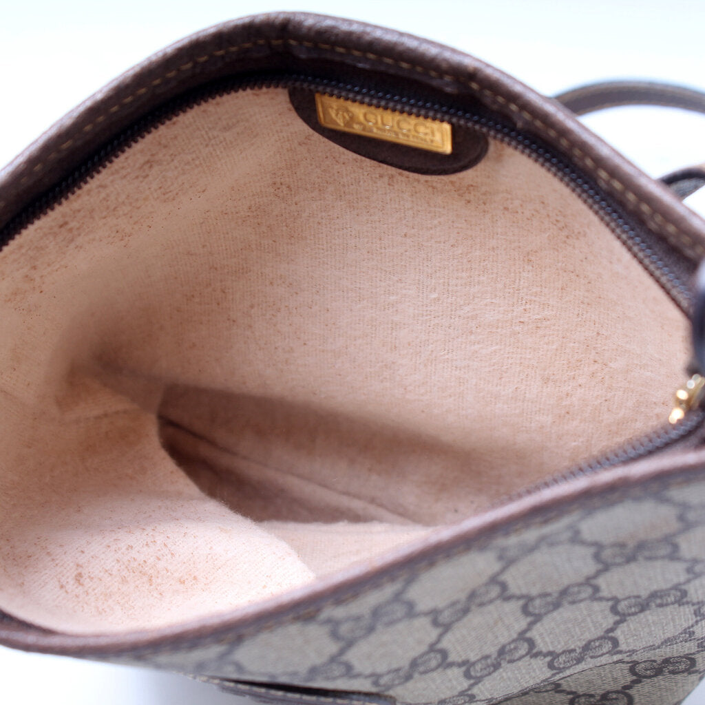 Gucci 007-89-1095 GG Supr Mini Bucket Vintage Bag