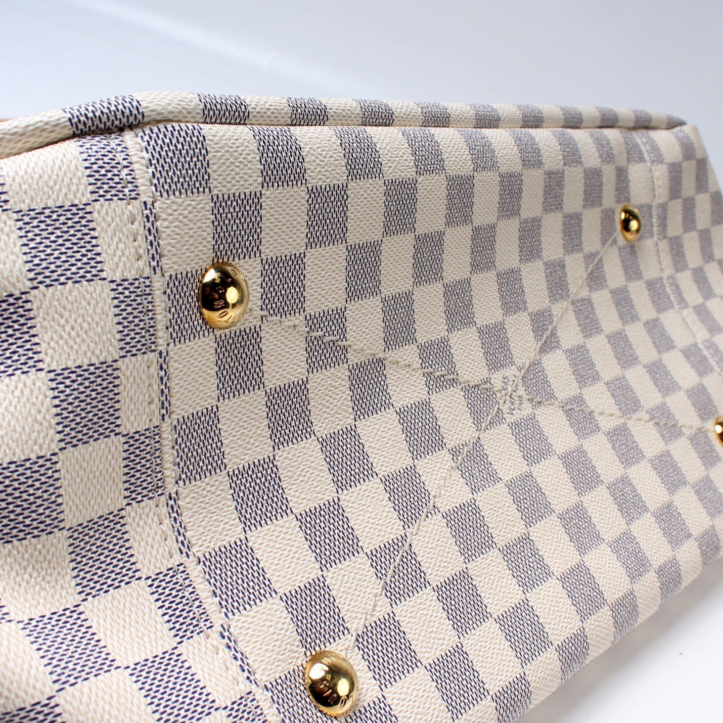 Louis Vuitton Artsy MM Damier Azur