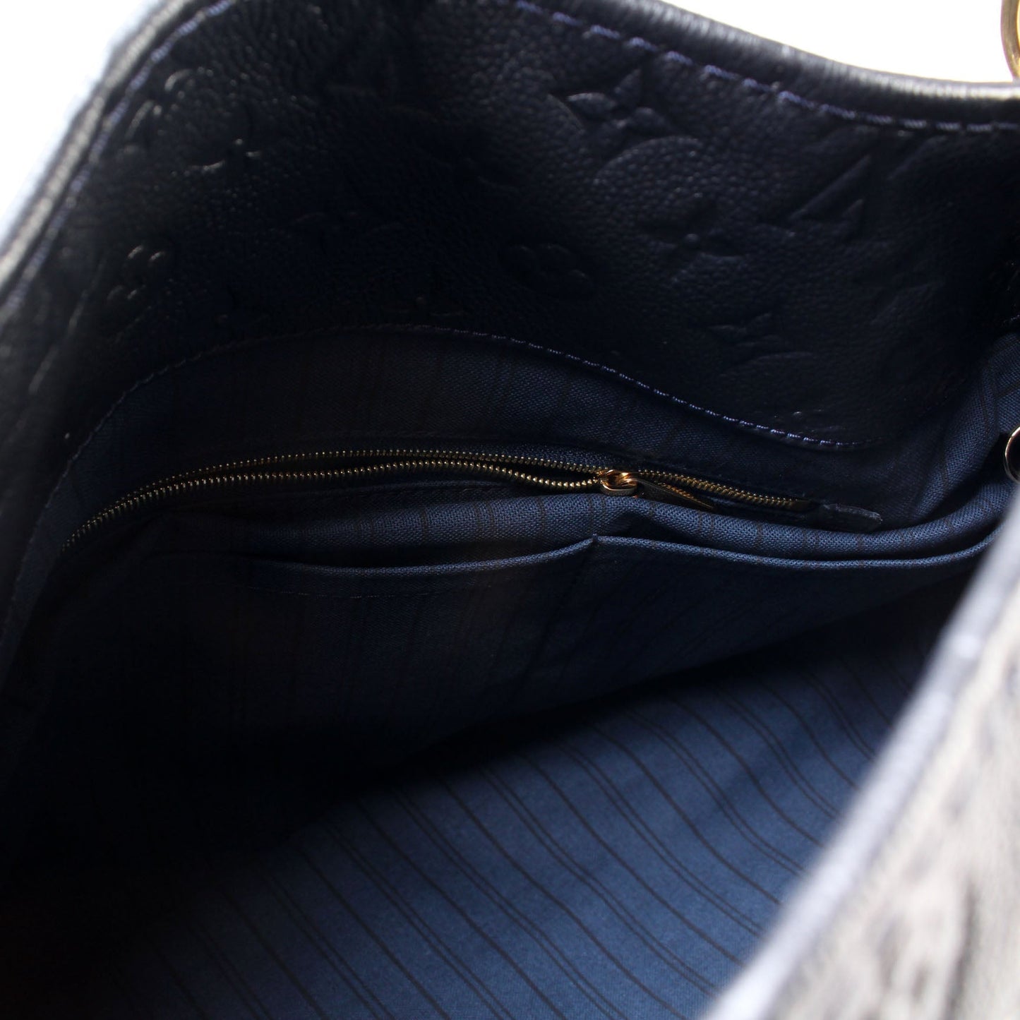 Louis Vuitton Artsy MM Empreinte