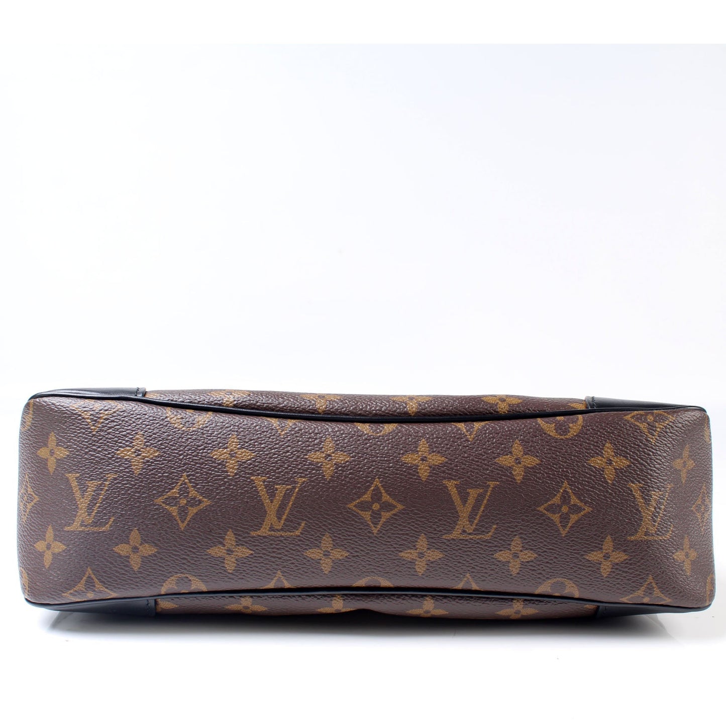 Louis Vuitton Odeon MM NM Monogram