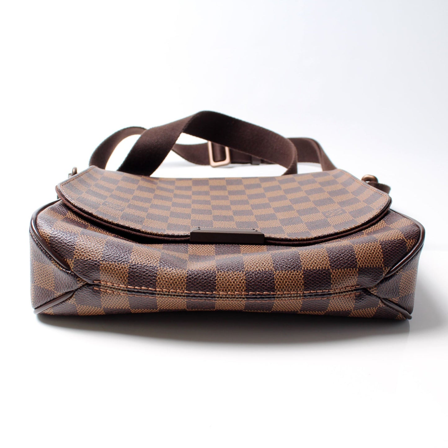 Louis Vuitton District PM Damier Ebene