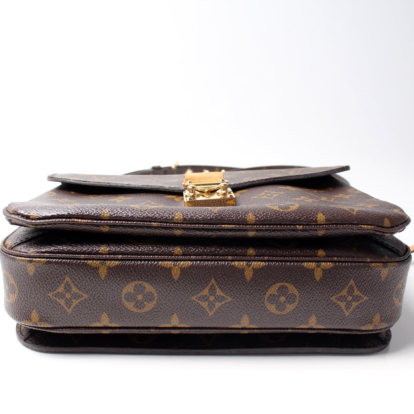 Louis Vuitton Pochette Metis Monogram