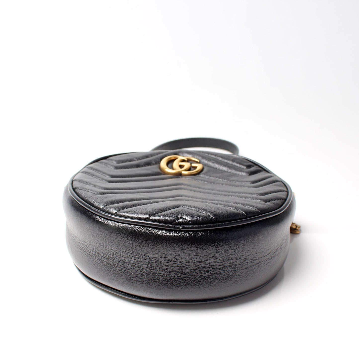 Gucci 550154 Marmont Mini Round Bag