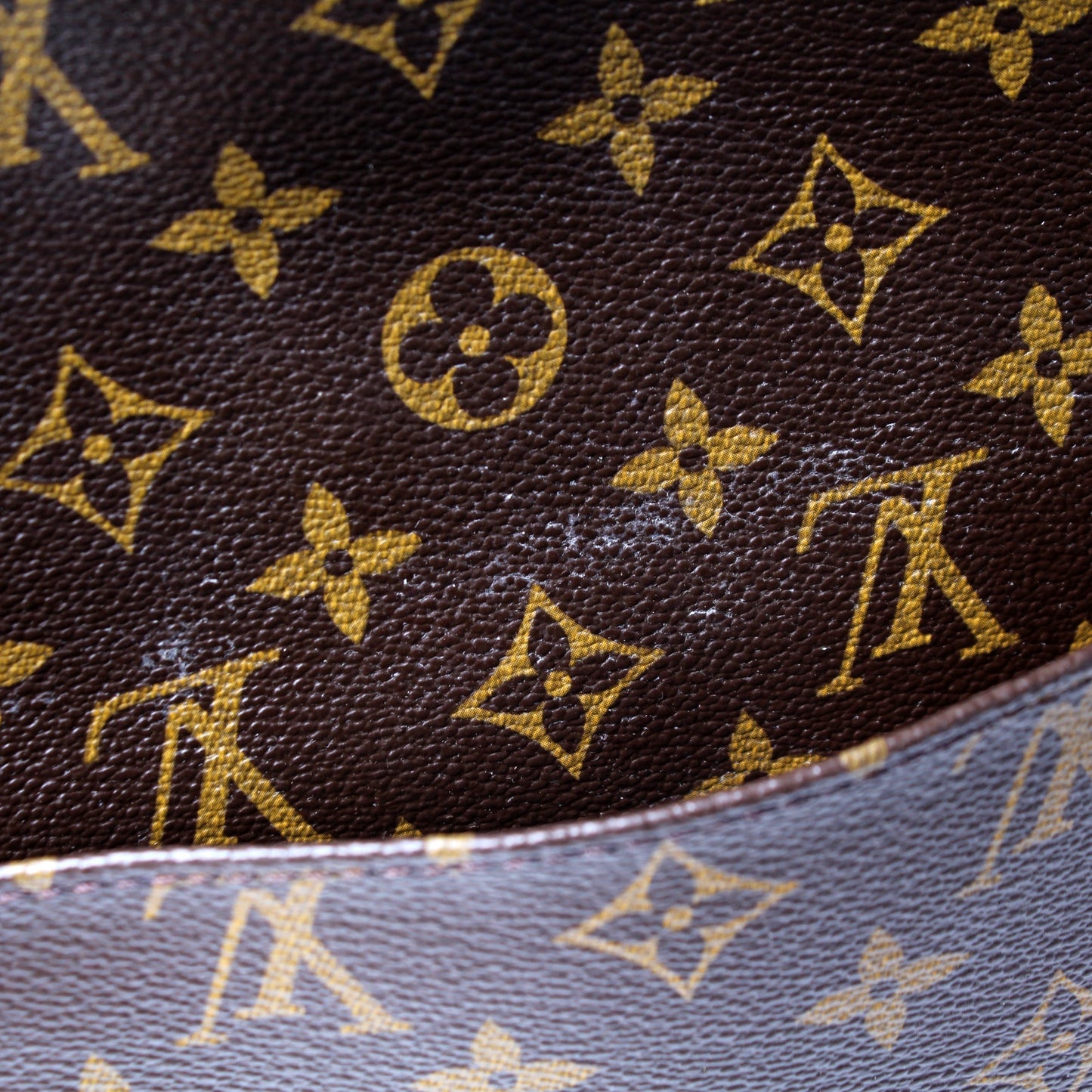 Louis Vuitton Bosphore Messenger GM Monogram