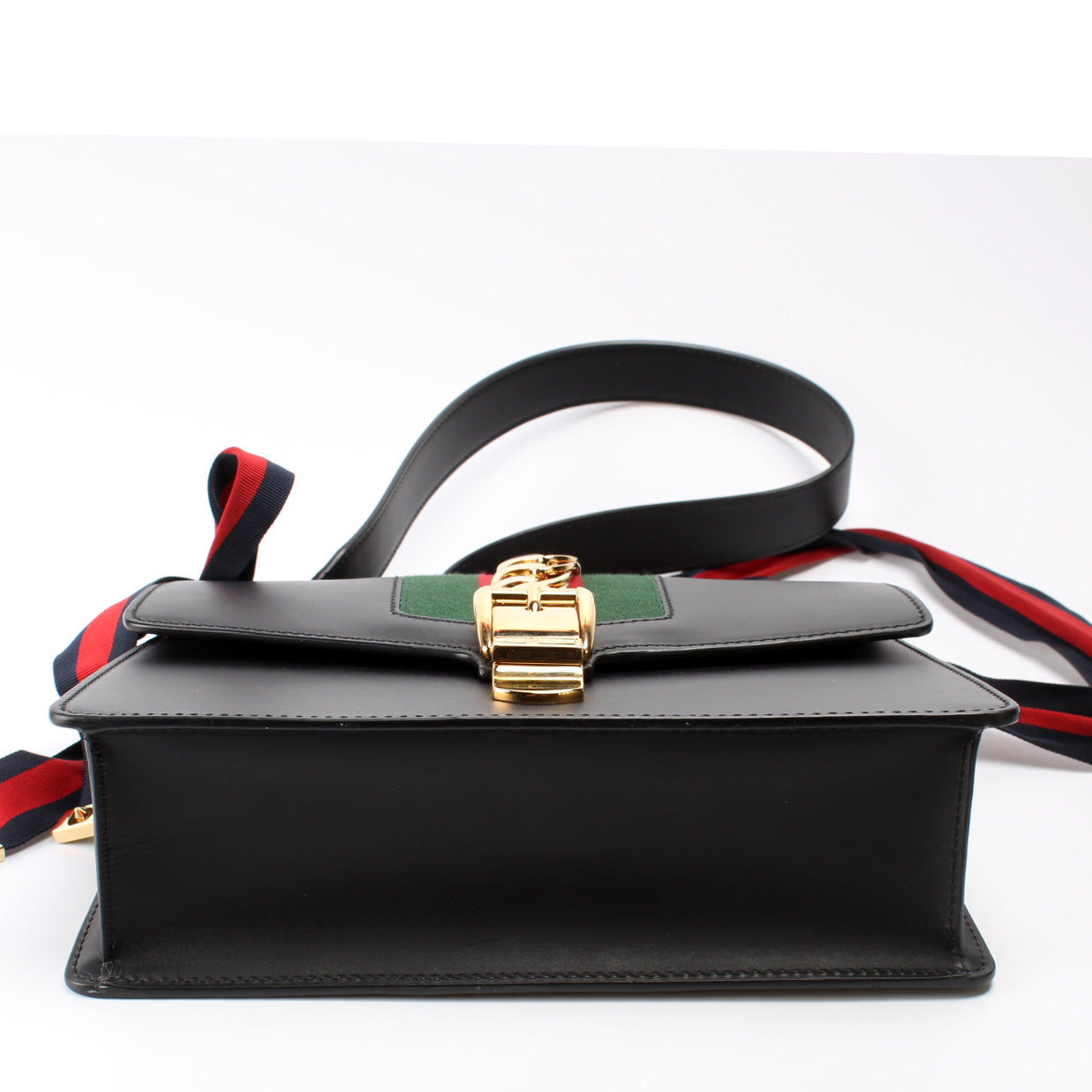 Gucci 421882 Sylvie Shoulder Small Bag