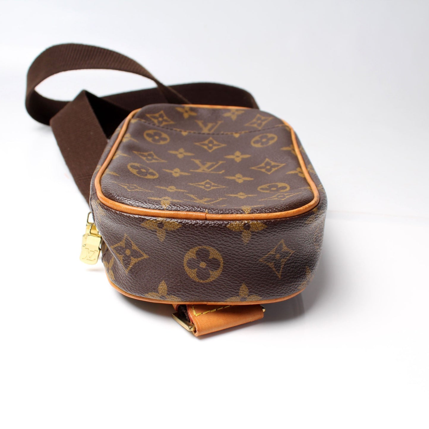Louis Vuitton Pochette Gange Monogram