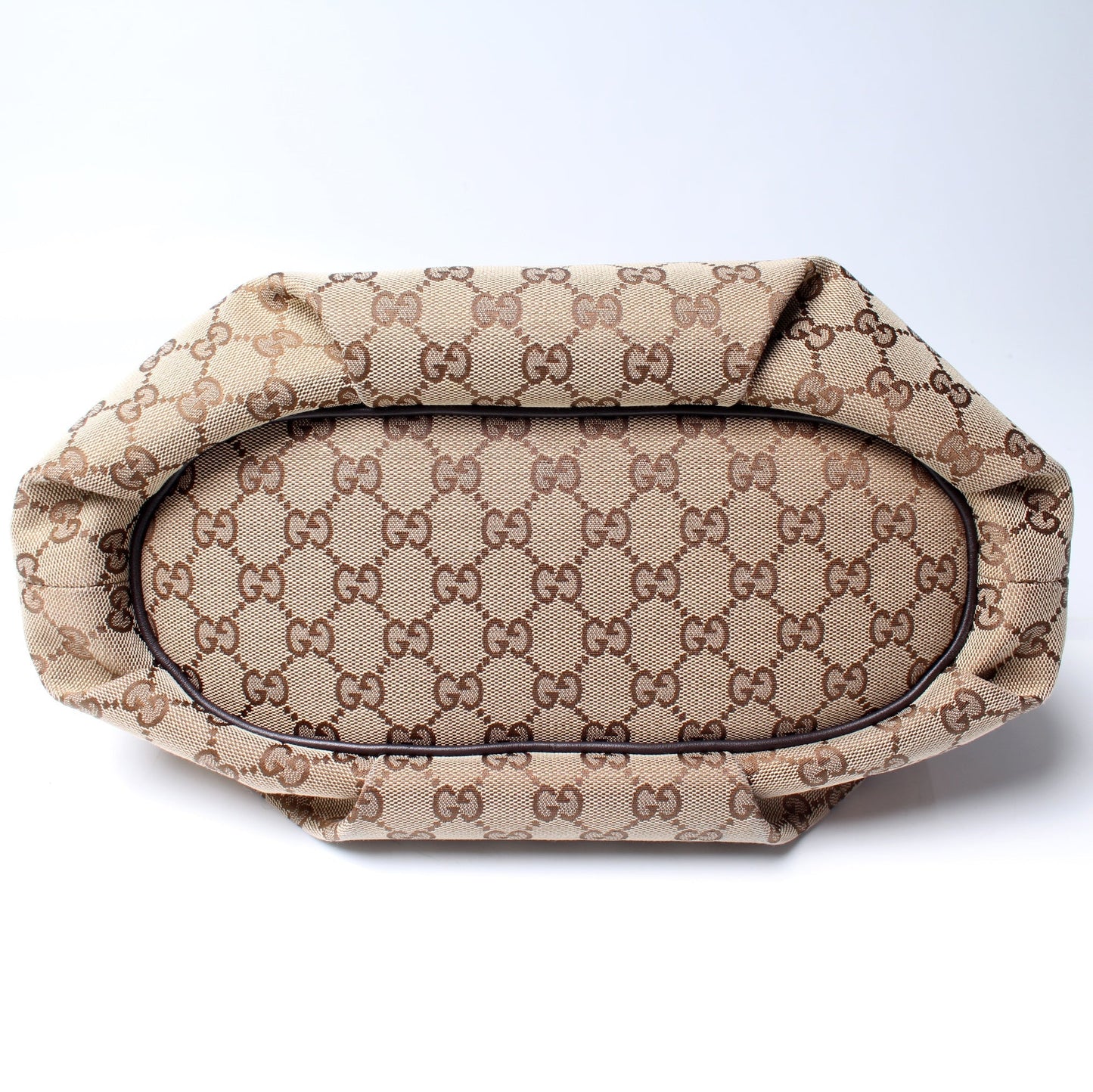 Gucci 388930 GG Canvas Shoulder Bag