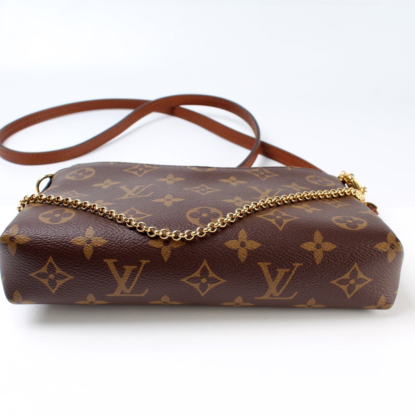 Louis Vuitton Pallas Clutch Monogram