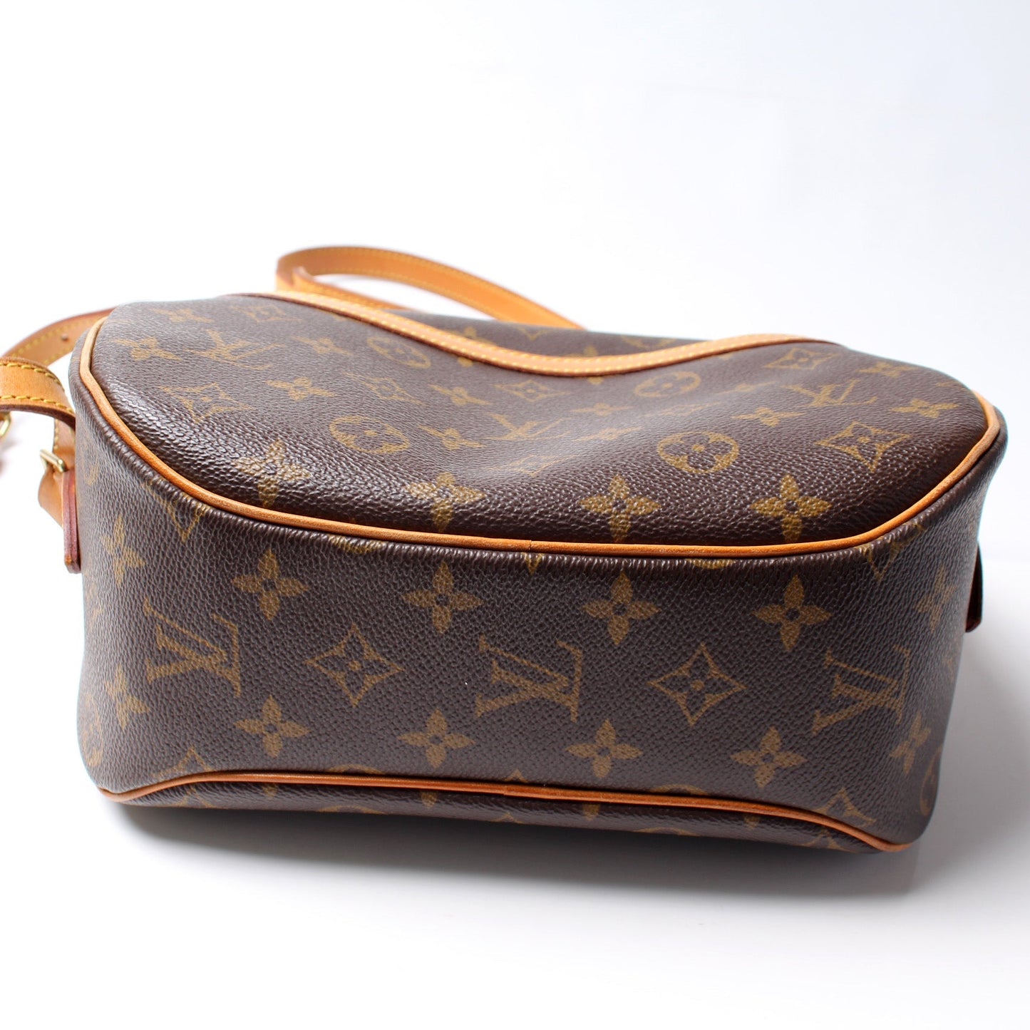 Louis Vuitton Blois Crossbody Monogram