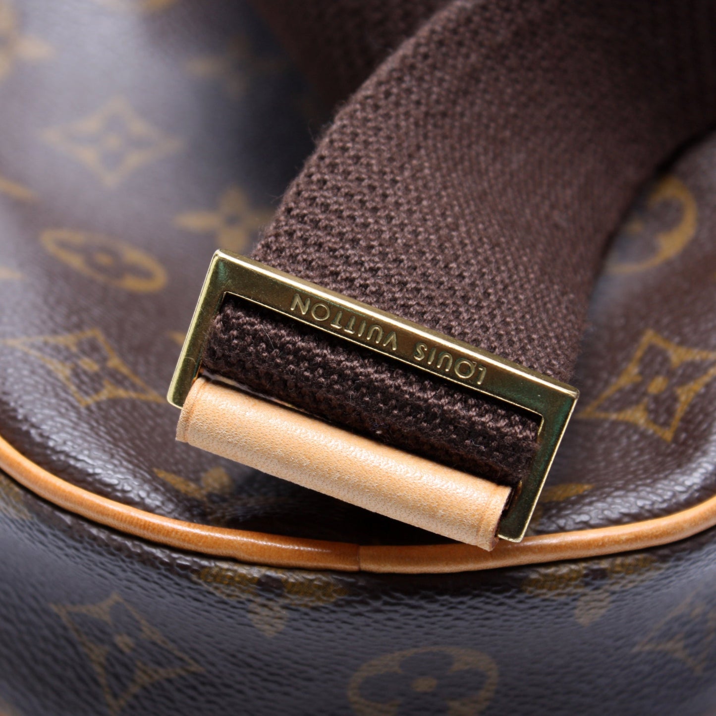 Louis Vuitton Pochette Gange Monogram