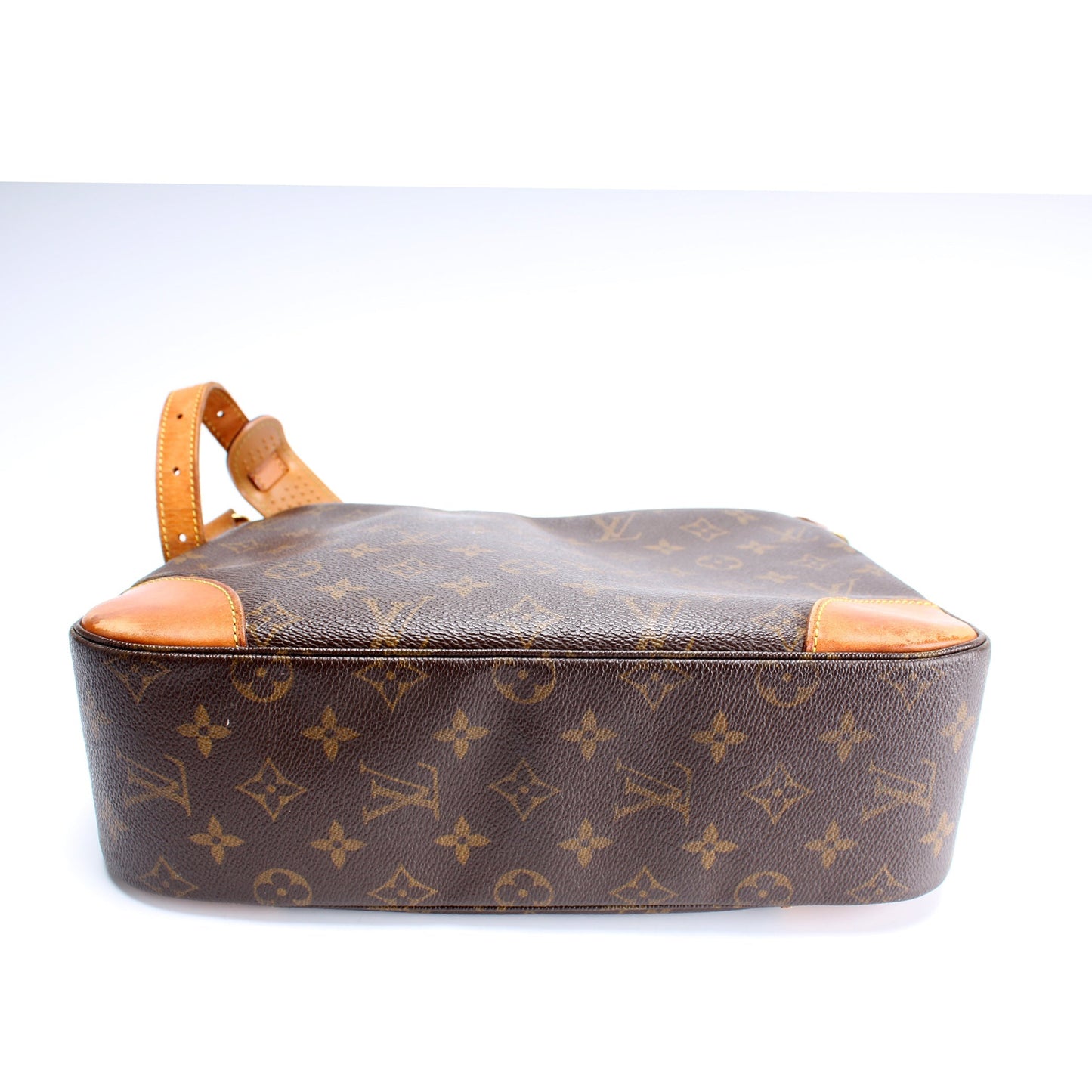 Louis Vuitton Bologne 30 (12IN) Monogram