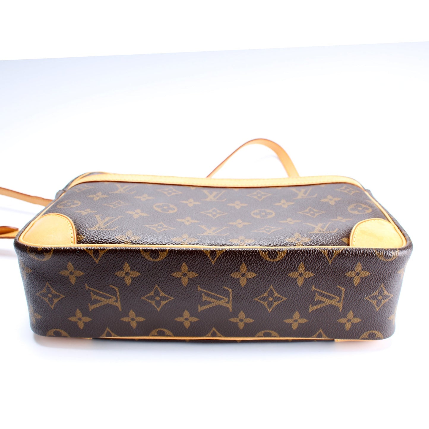 Louis Vuitton Trocadero 30 Monogram