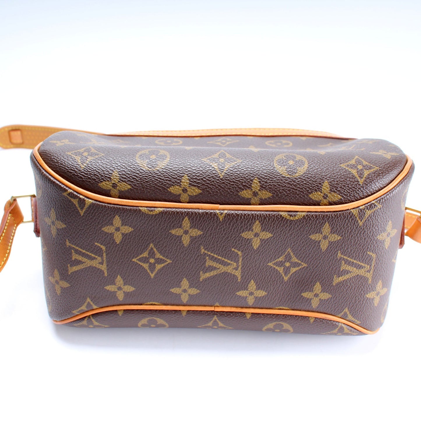 Louis Vuitton Blois Crossbody Monogram