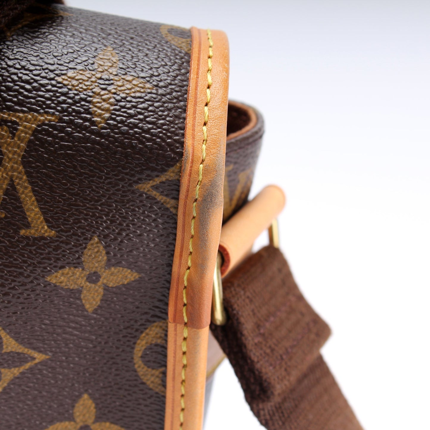 Louis Vuitton Bosphore Crossbody Monogram