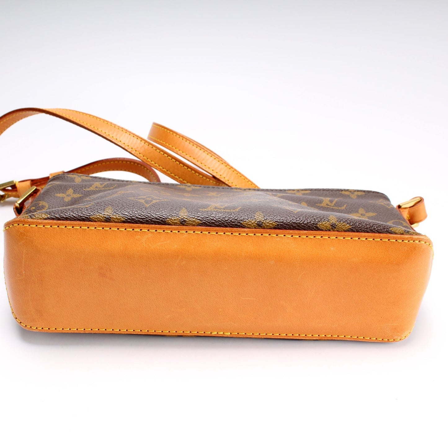 Louis Vuitton Trotteur Monogram