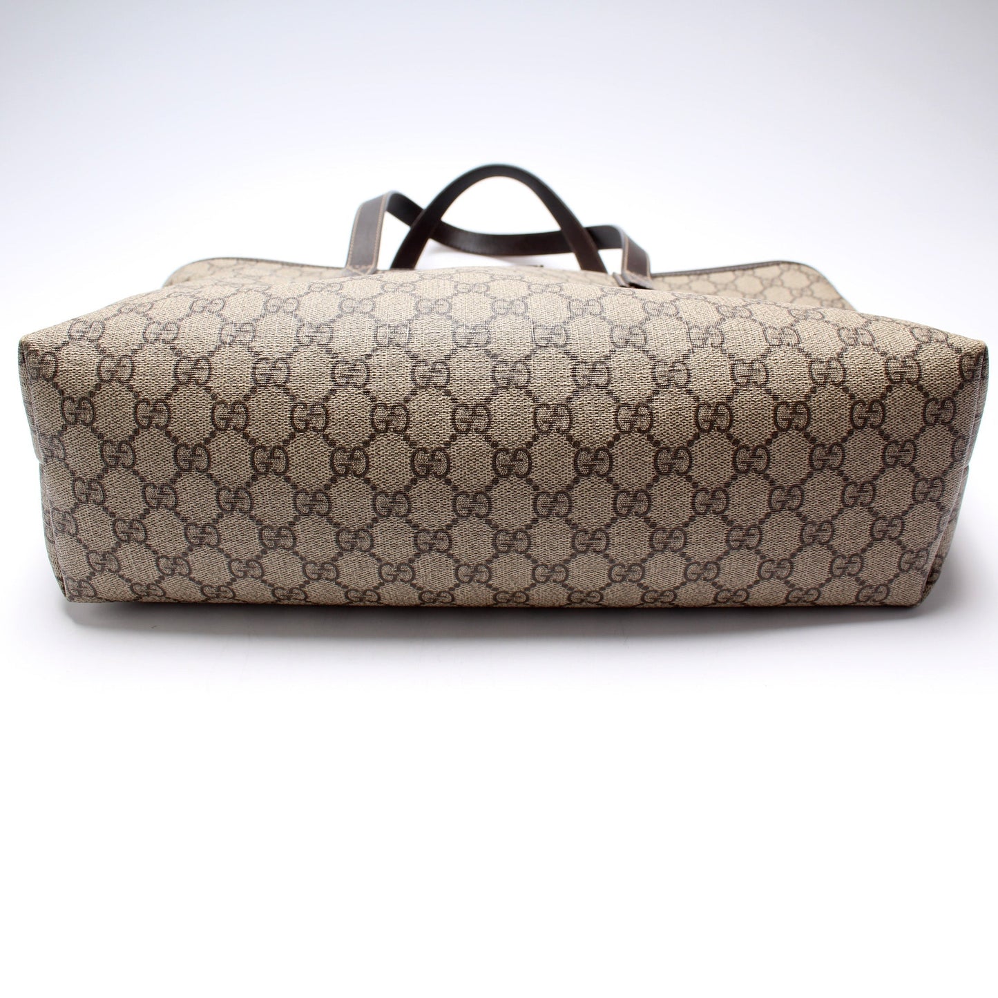 Gucci 211137 GG Supreme Medium Zip Tote Bag