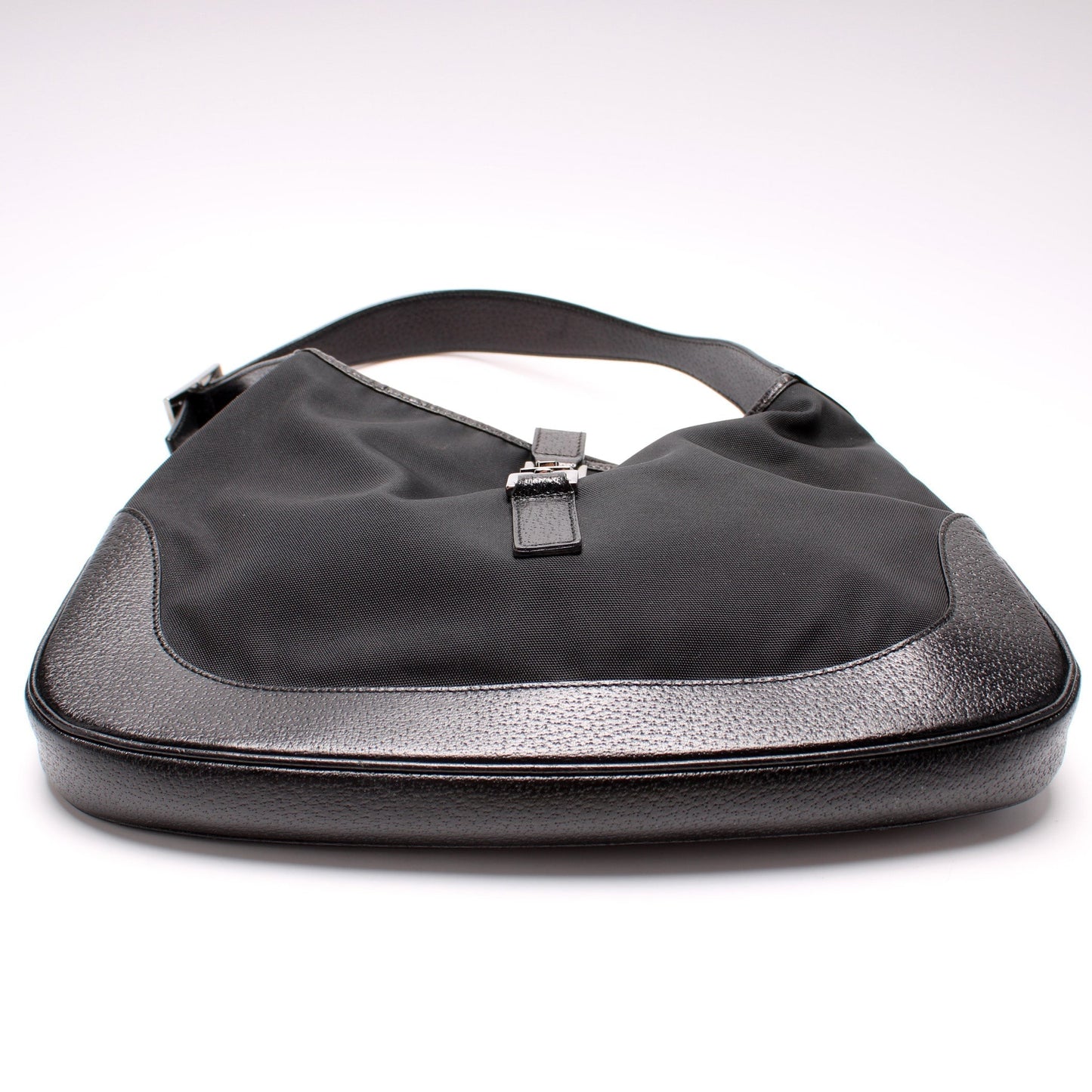 Gucci 001-3306 Jackie Vintage Canvas Hobo Bag