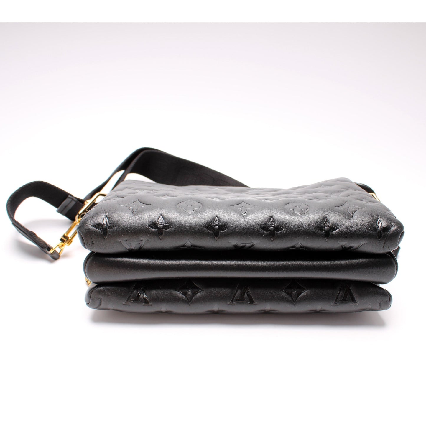 Louis Vuitton Coussin PM Lambskin