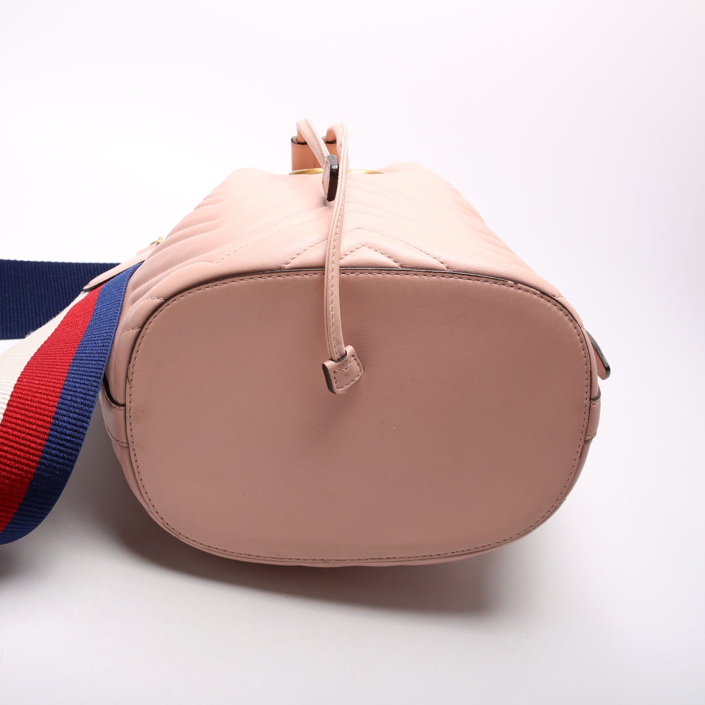 Gucci 476674 GG Marmont Bucket Bag