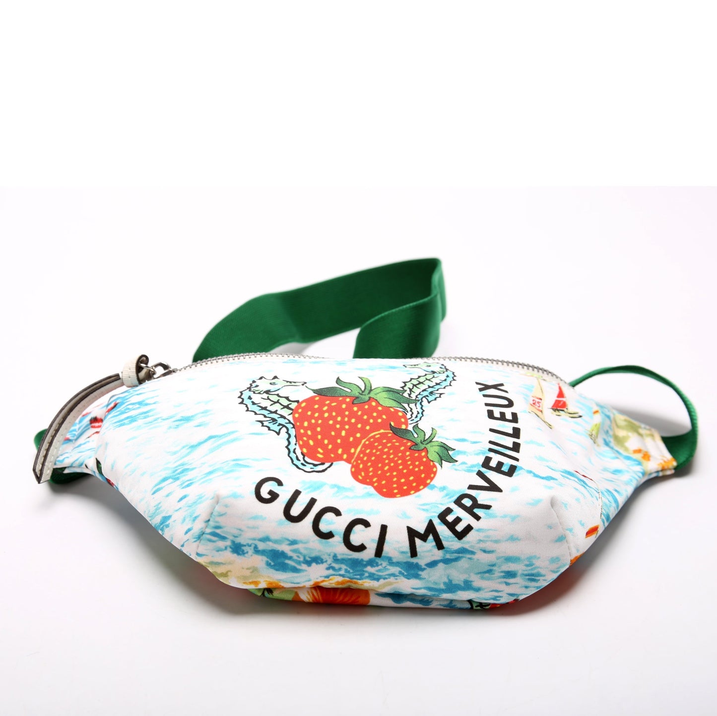 Gucci 502095 GG Supreme Strawberry Belt Bag