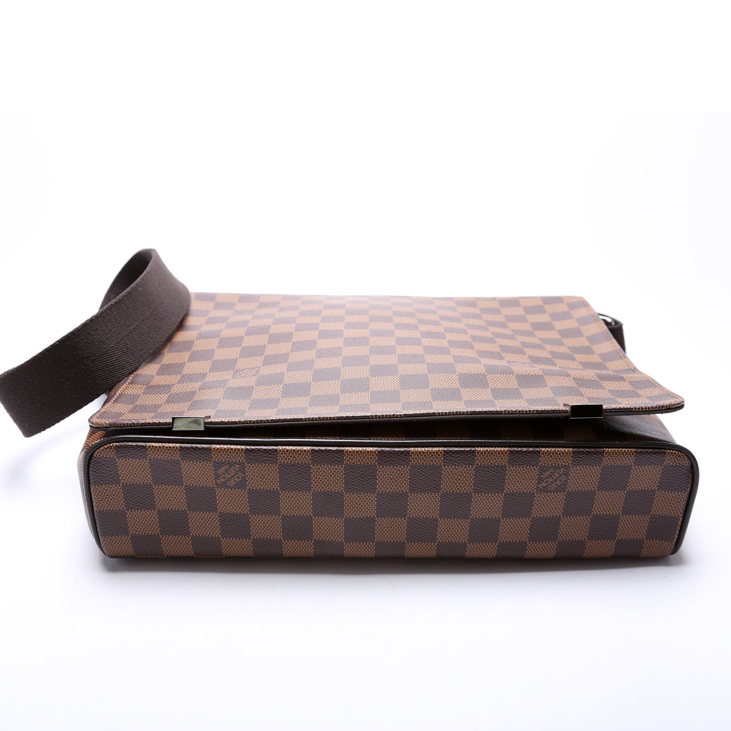 Louis Vuitton District MM Damier Ebene