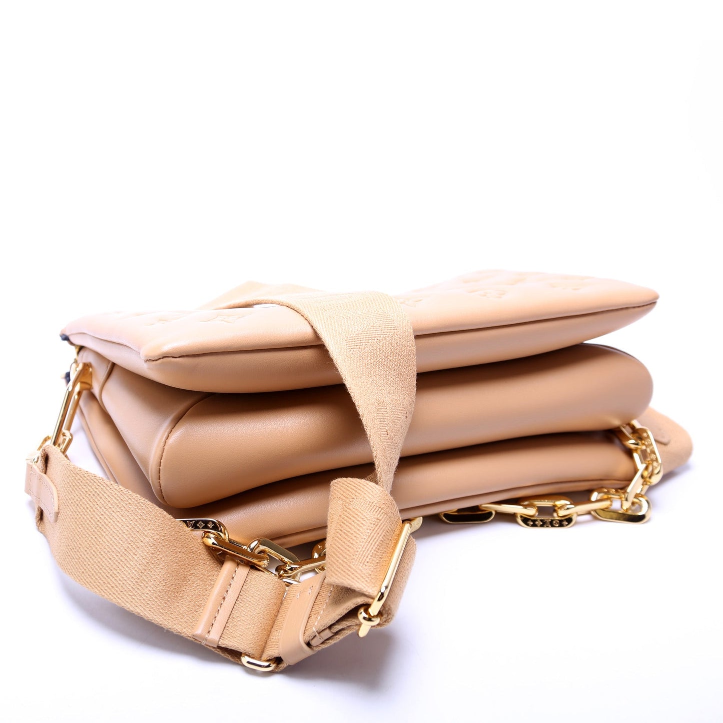Louis Vuitton Coussin PM NV Lambskin