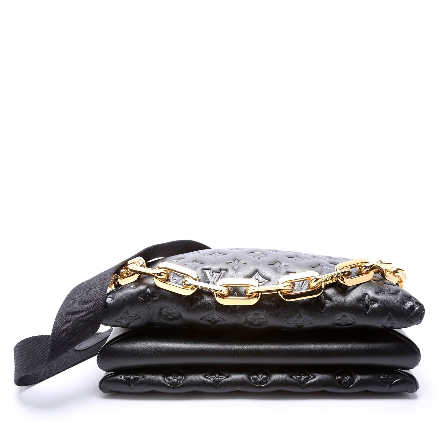 Louis Vuitton Coussin MM Lambskin