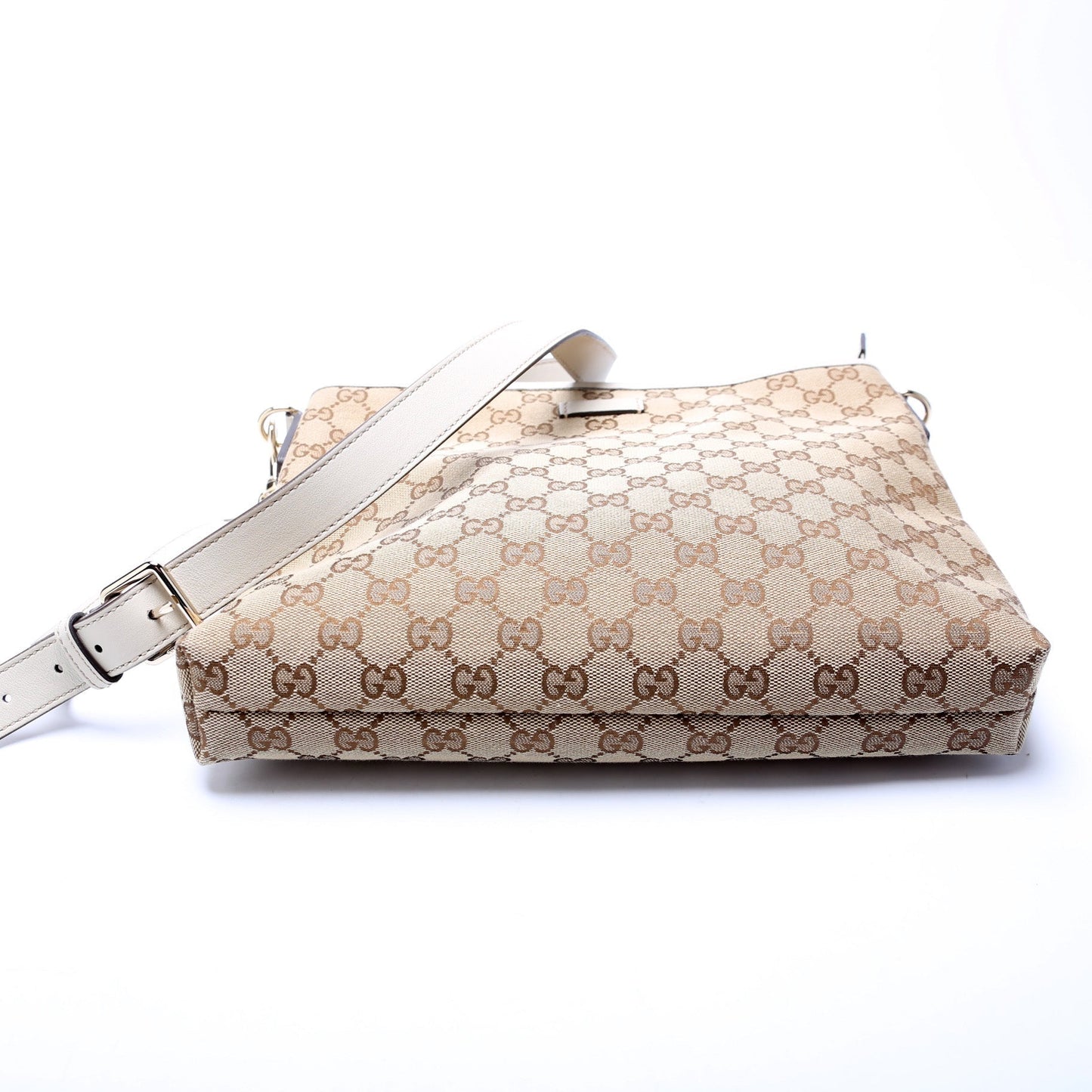 Gucci 388924 GG Canvas Crossbody Bag