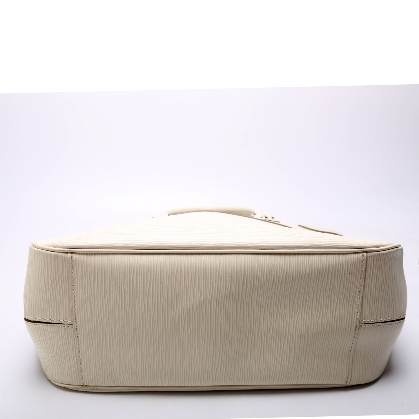 Louis Vuitton Passy PM Epi White