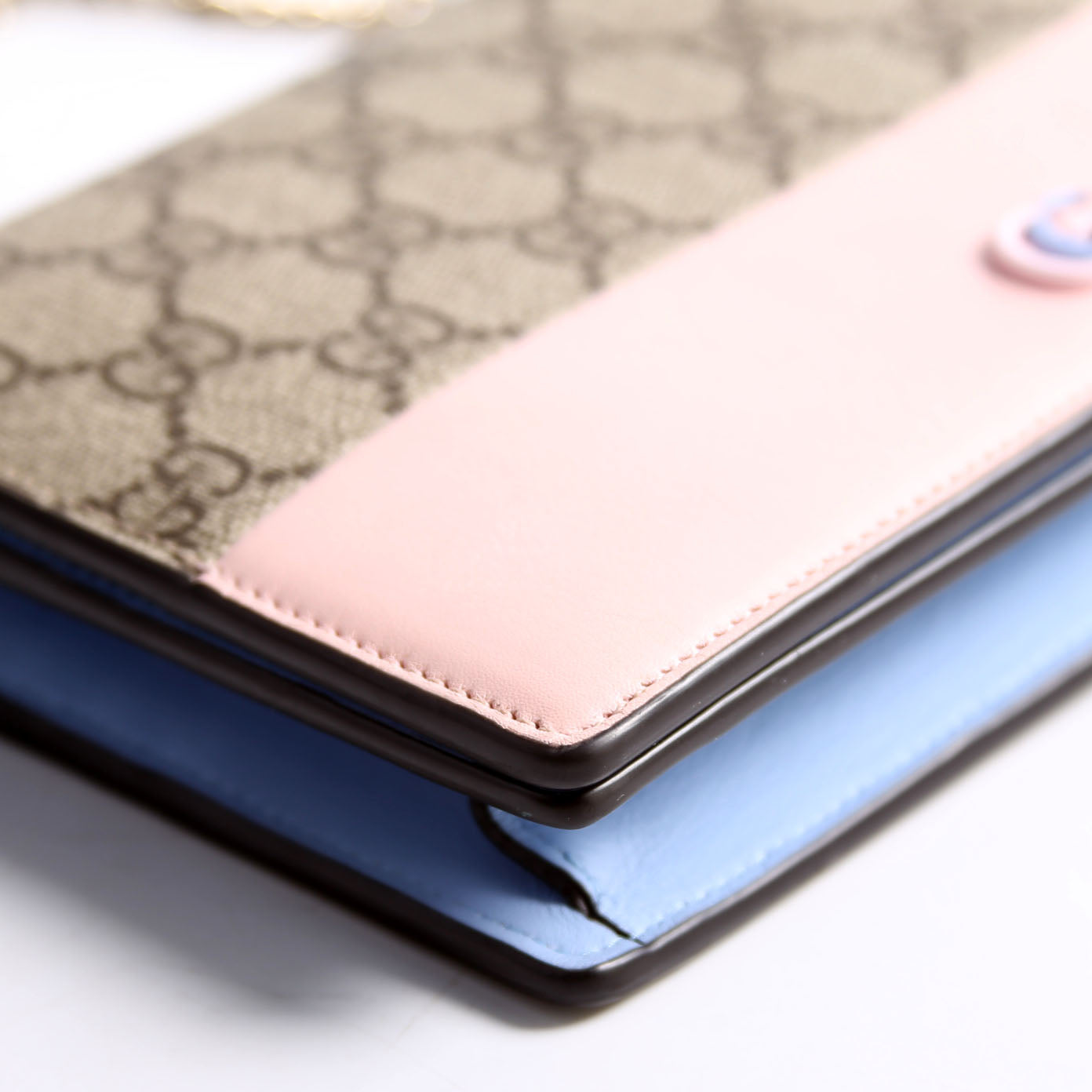 Gucci 790060 GG Supreme BI Color Wallet On Chain Pink/Light Blue/Beige Bag