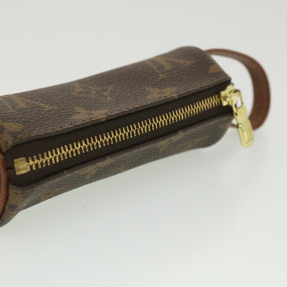Louis Vuitton Brown Canvas clutch bag