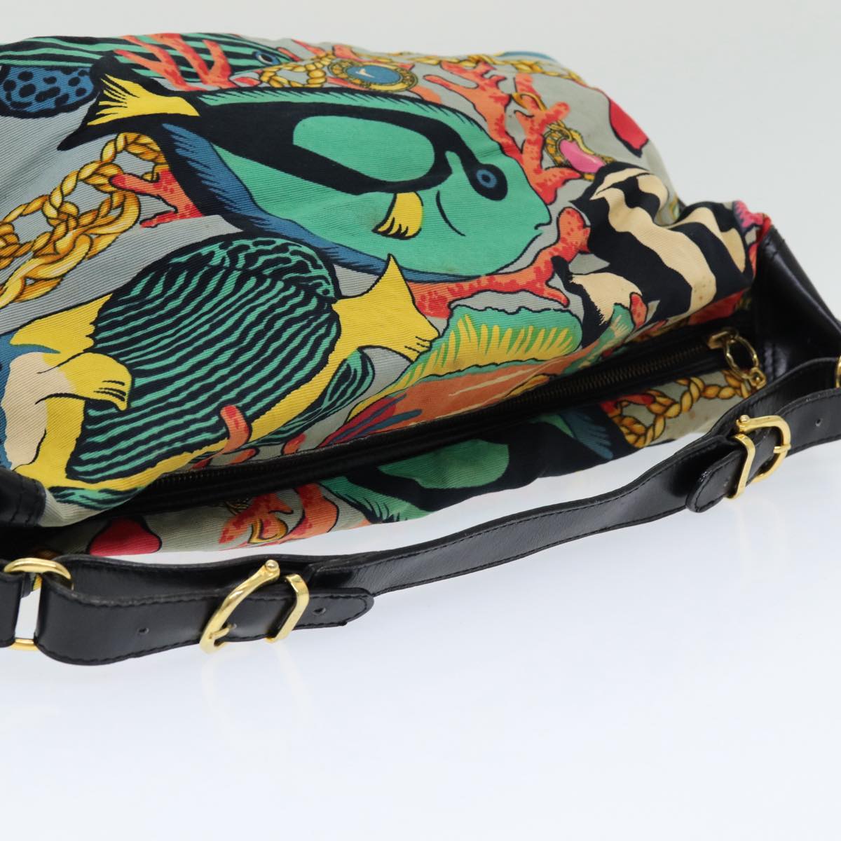 Luxury CELINE Vintage Shoulder Bag