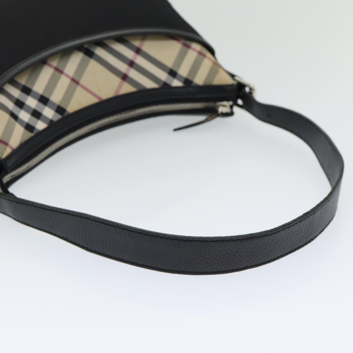 Luxury Burberry Nova Check Shoulder Bag