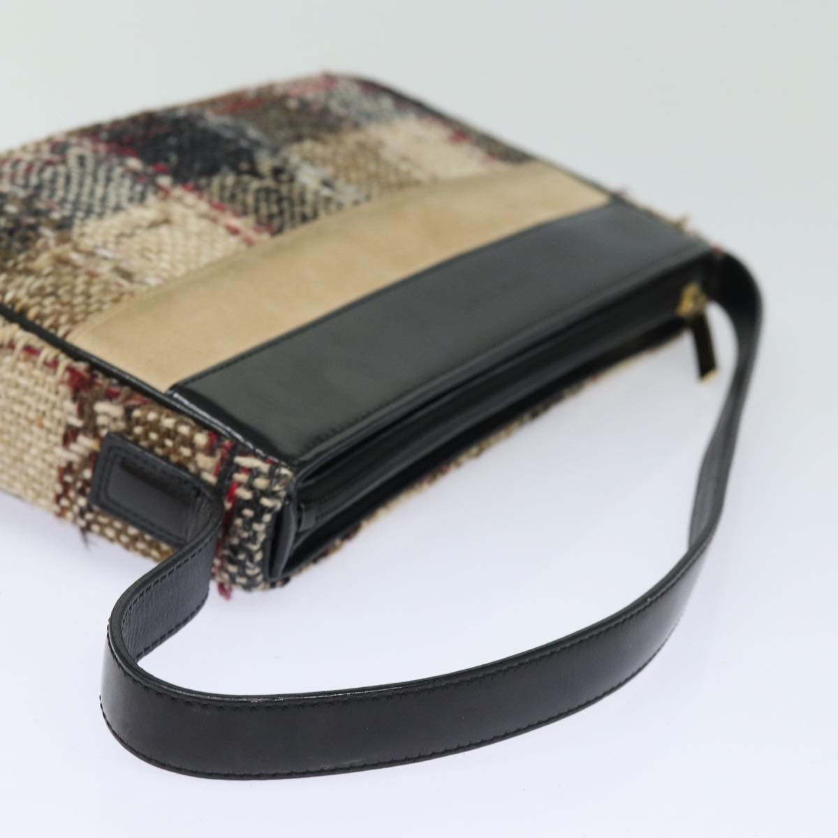 Luxury Burberry Nova Check Shoulder Bag